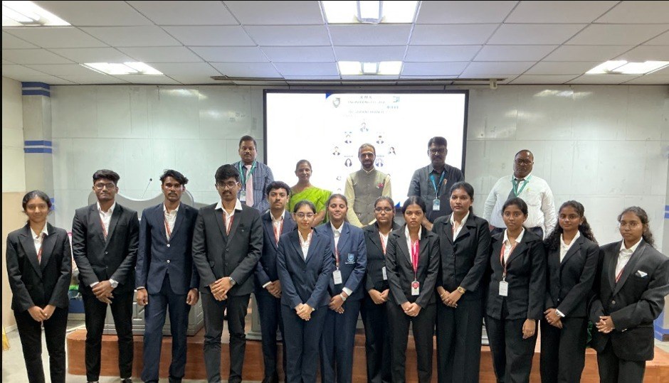 The 2026 Execom of IEEE SB RMKEC with faculty coordinators